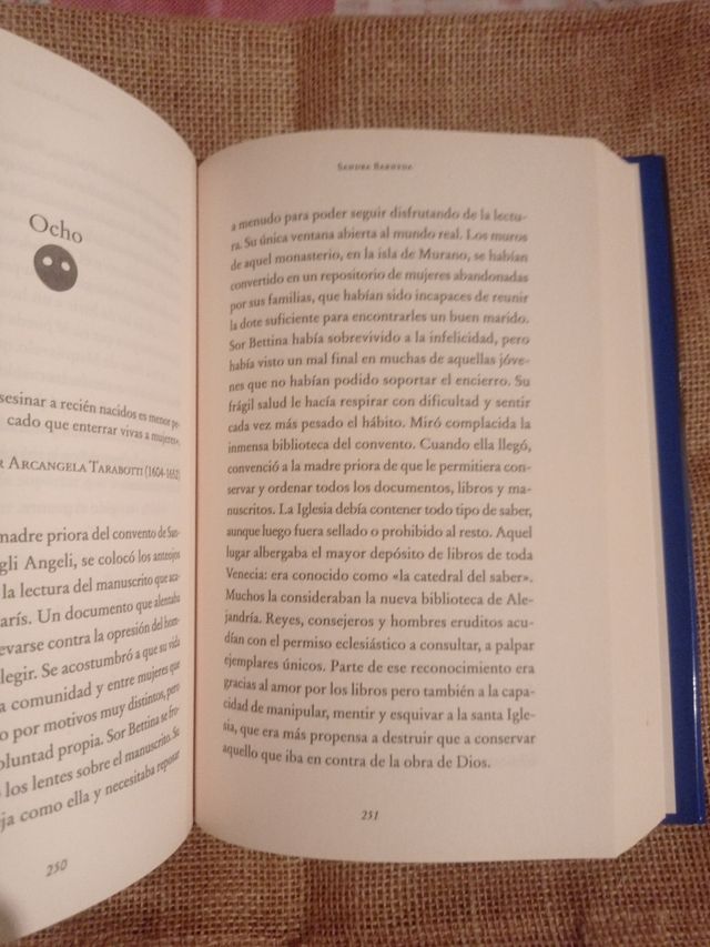 Libro las hijas del agua.