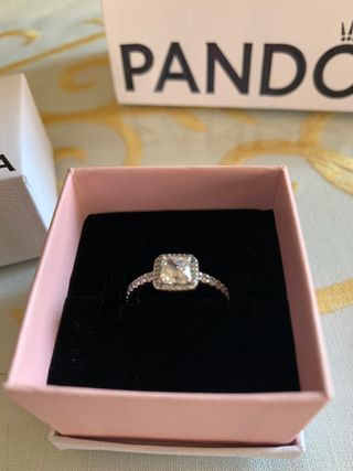 Anillo PANDORA