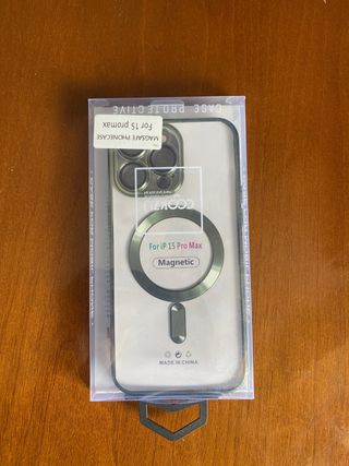 cover iphone 15 pro max nuovo di zecca