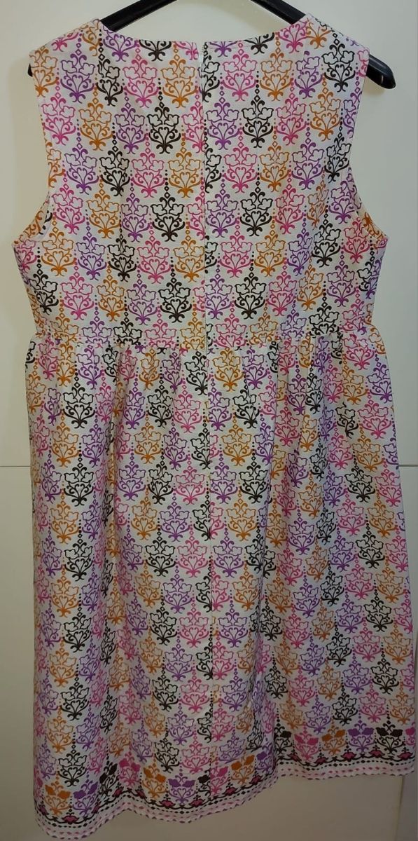 Vestito bianco di cotone