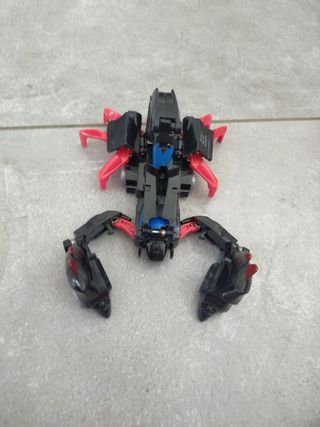 Macchina scorpione giocattolo