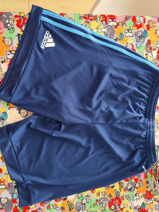 Pantalón Bayern Munich talla XL niño