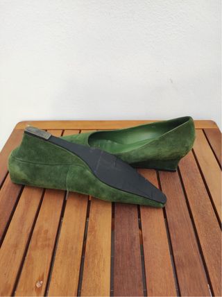 Zapatos cuña ante verde