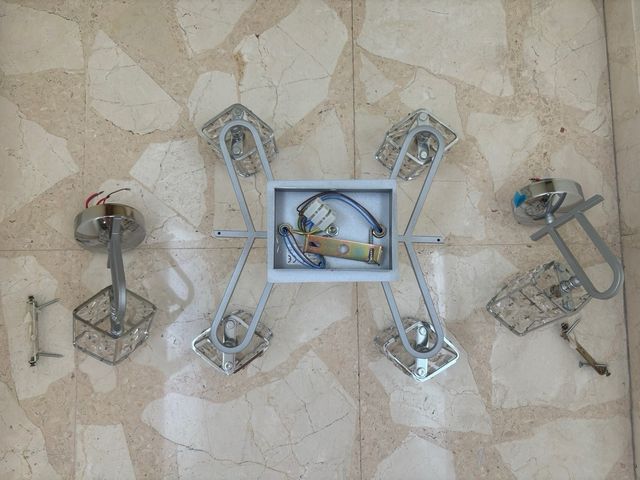 OPORTUNIDAD!!! LÁMPARA DE CRISTAL Y DOS APLIQUES