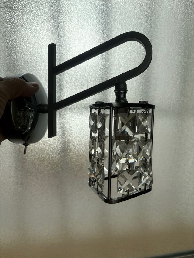 OPORTUNIDAD!!! LÁMPARA DE CRISTAL Y DOS APLIQUES