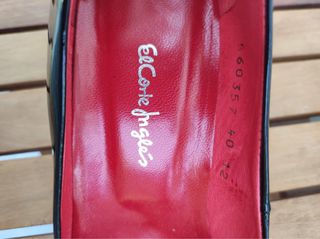 Zapatos salón charol negro