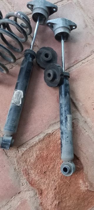 Amortiguadores traseros a4 b7 