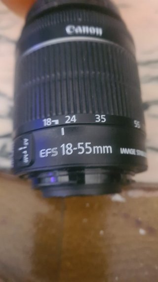 Camara canon modelo EOS 700D