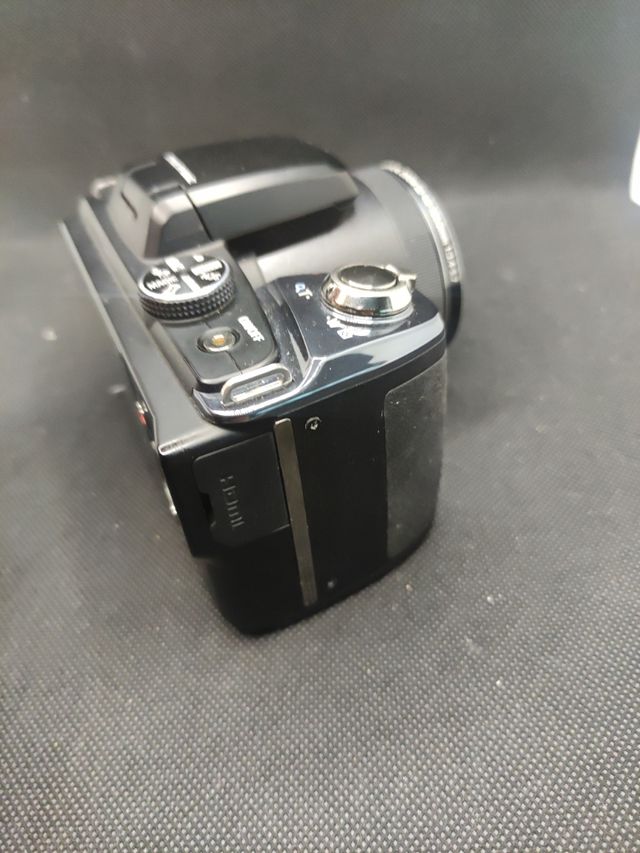 CAMARA OLYMPUS STYLUS (No enciende)