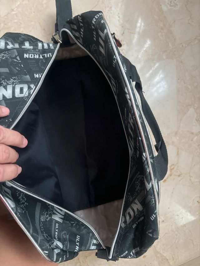 MOCHILA AGE OF ULTRON