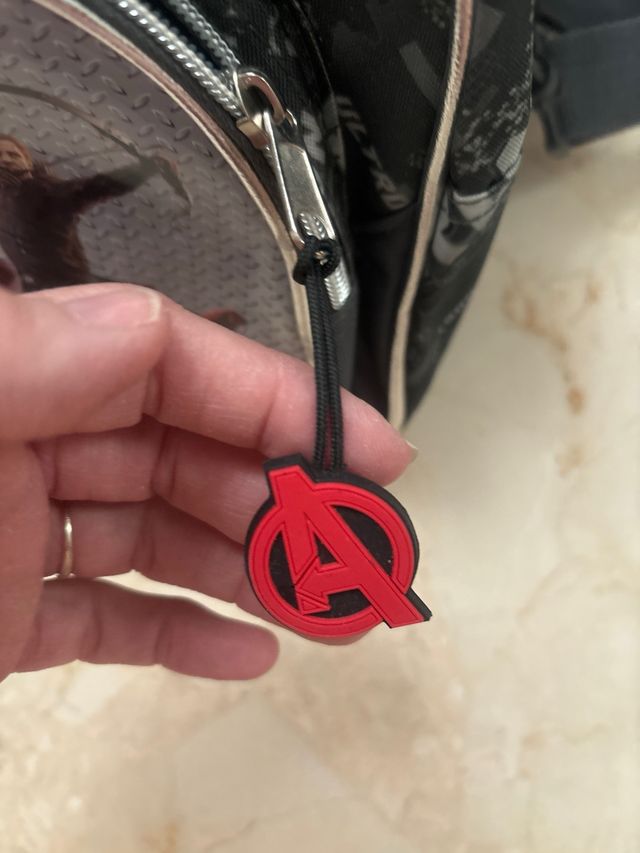MOCHILA AGE OF ULTRON