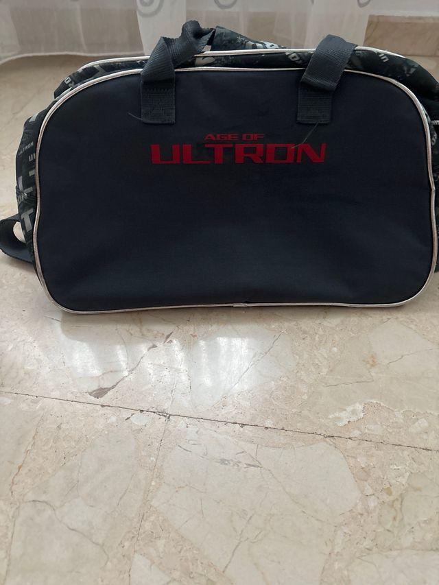 MOCHILA AGE OF ULTRON