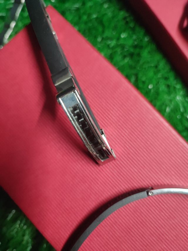 PULSERAS HOMBRE DE ACERO Y CAUCHO NUEVAS 