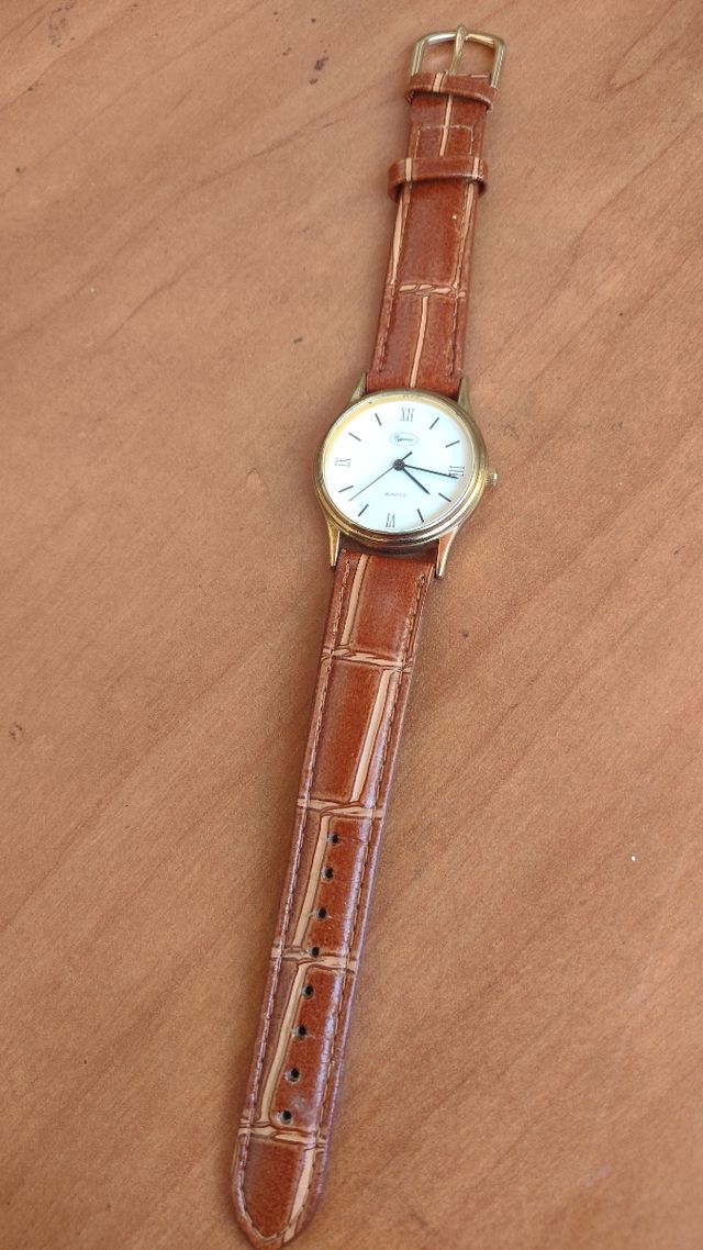 Reloj Cypréa