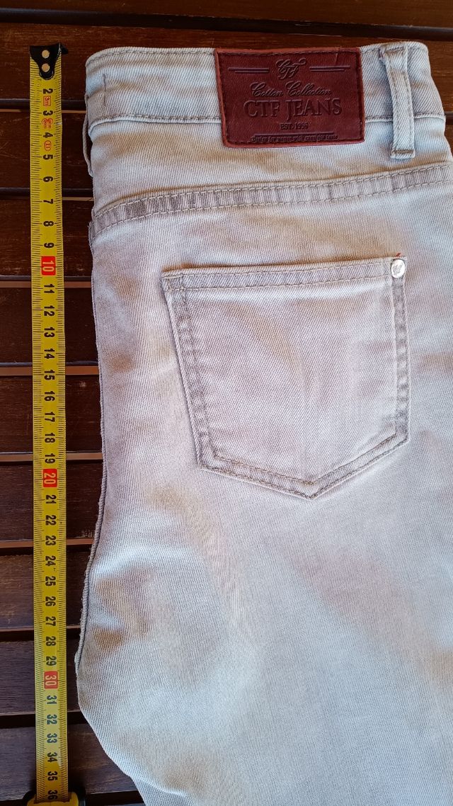 Vaquero gris Cortefiel