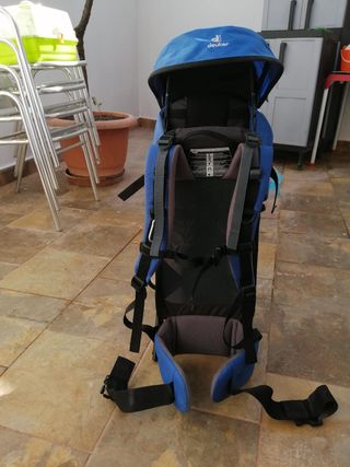 Mochila portabebes de montaña