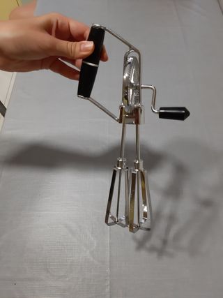 Sbattitore manuale