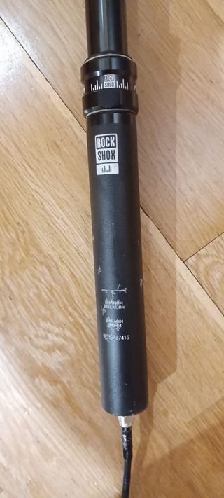 Tija Telescópica RockShox reverb