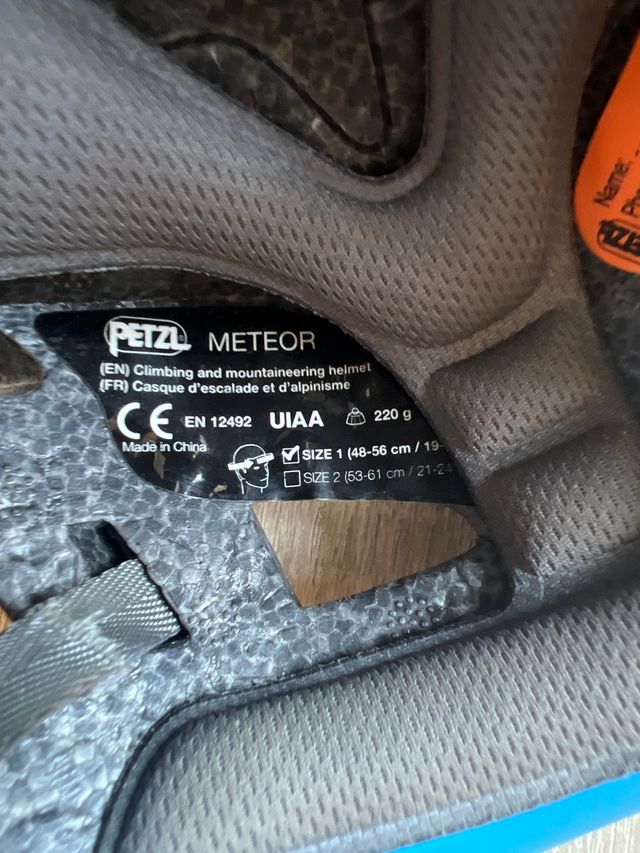 Casco escalada Petzl