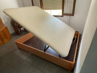 Canapé de cama doble con almacenaje
