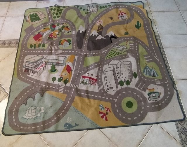 Alfombra infantil 