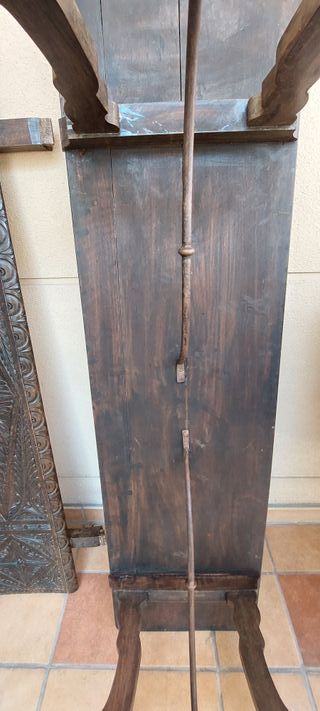 Banco antiguo madera roble maciza tallada.