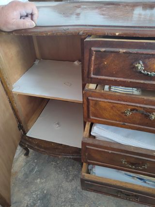 Aparador antiguo