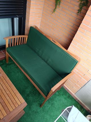 Sofá, mesa y Sillas de jardín y terraza
