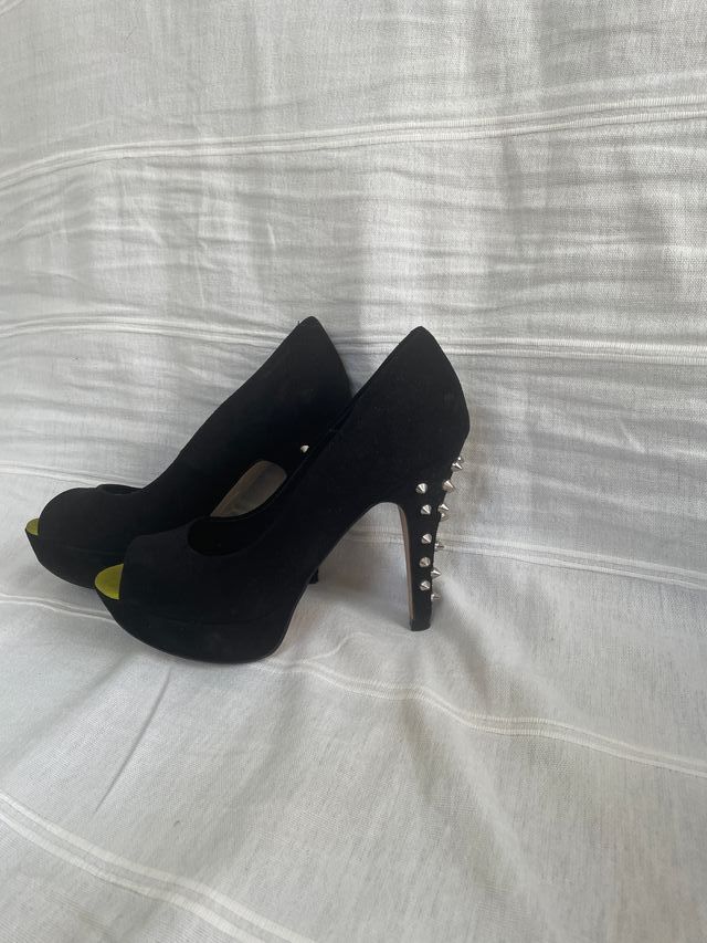 Zapatos de ante negros