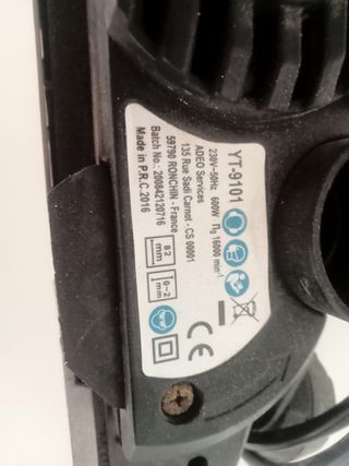 Cepillo eléctrico.