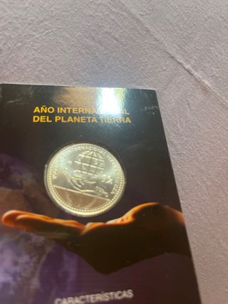 Moneda plata conmemorativa Tierra 12 €