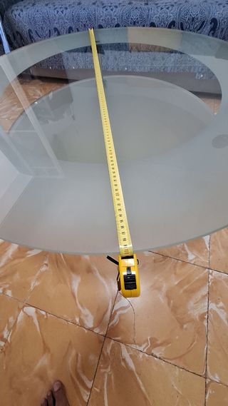 Mesa  centro cristal redonda.