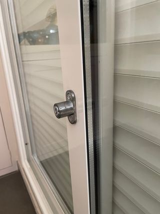 CERRADURA SEGURIDAD VENTANAS Y PUERTAS