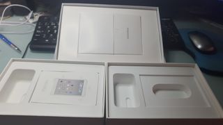 2 cajas Ipad mini y 1 caja Samsung Tab A7