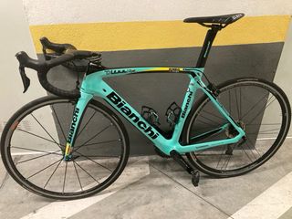 Bicicleta Bianchi Oltre XR4 Jumbo Visma 2019