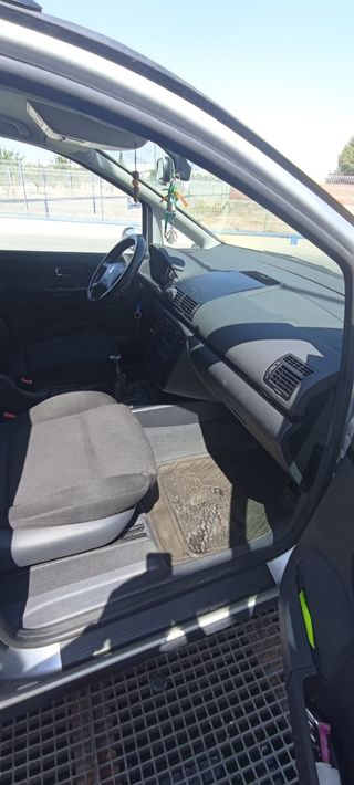 SEAT Alhambra 2009