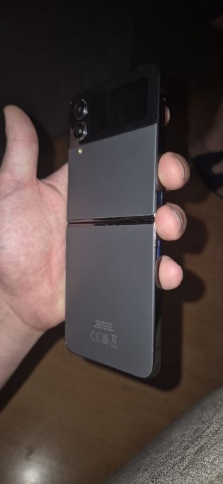 Samsung ZFlip 4 128GB
