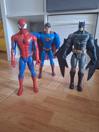 Spiderman, batman y superman