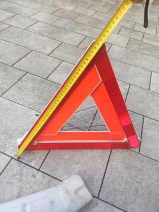 Triangolo per auto