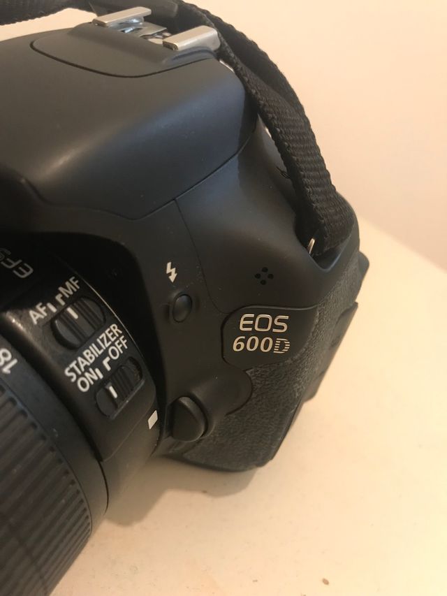 camara Canon 600D