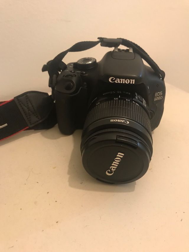 camara Canon 600D