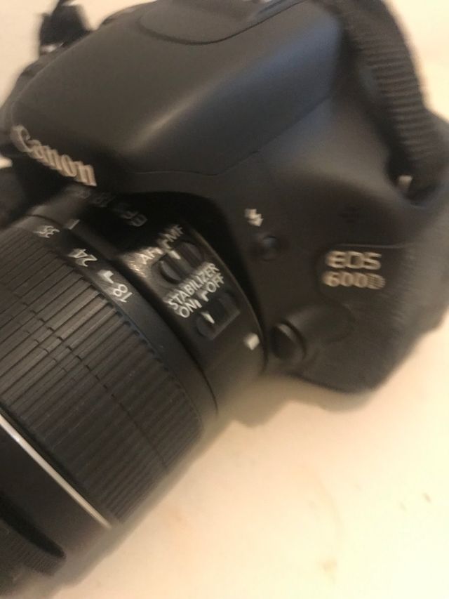camara Canon 600D