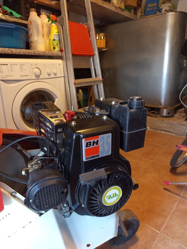 Motoazada motocultor VH