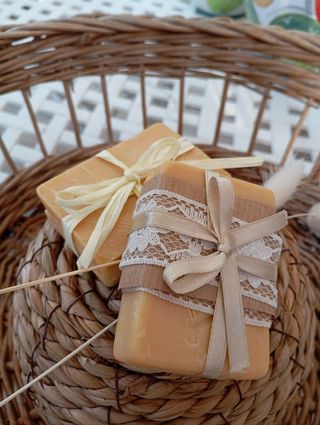 N. 3 pezzi di sapone handmade