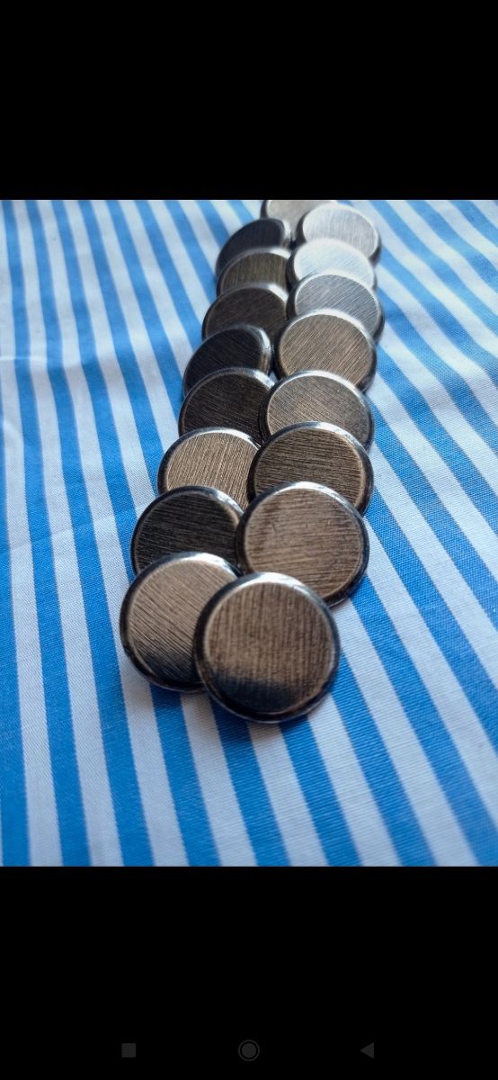 Bottoni set num 17 Pz