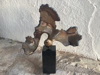 escultura bronce de José Luis Pequeño