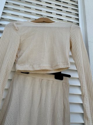 Conjunto de top e saia XS
