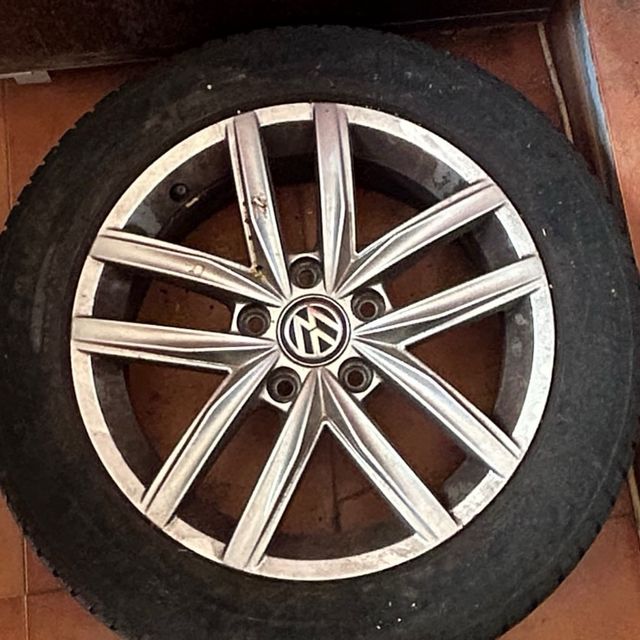 Llantas 16” VW + neumatico continental
