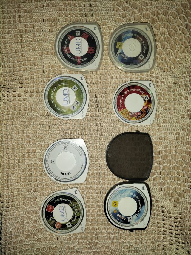 2 PSP+12 giochi+ Custodia