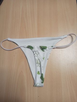Bikini tanga.